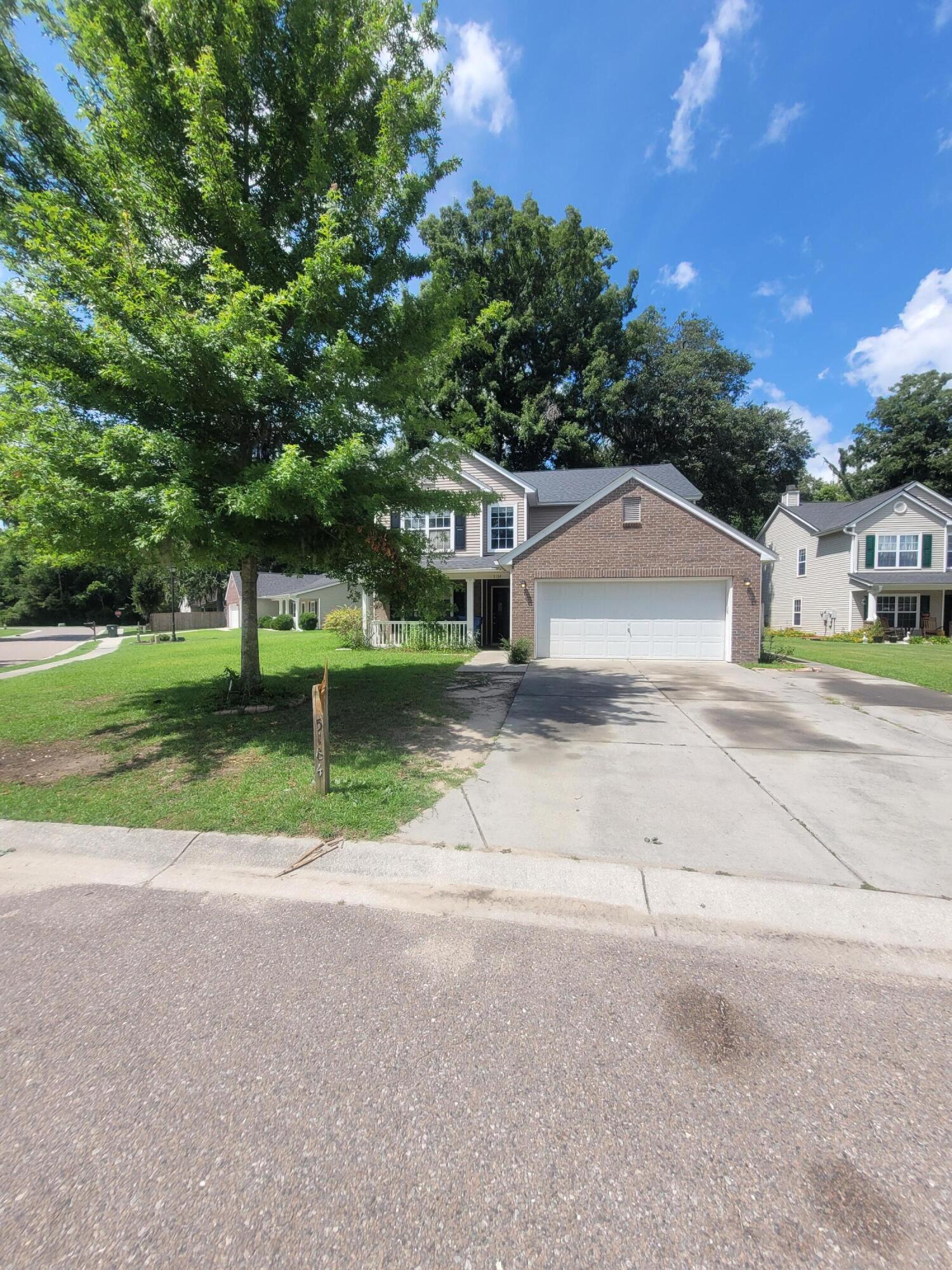 View Summerville, SC 29485 house