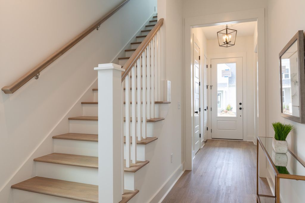 Photo of 501 Ivy Green Lane, Summerville, SC 29486 (MLS # 25021192)