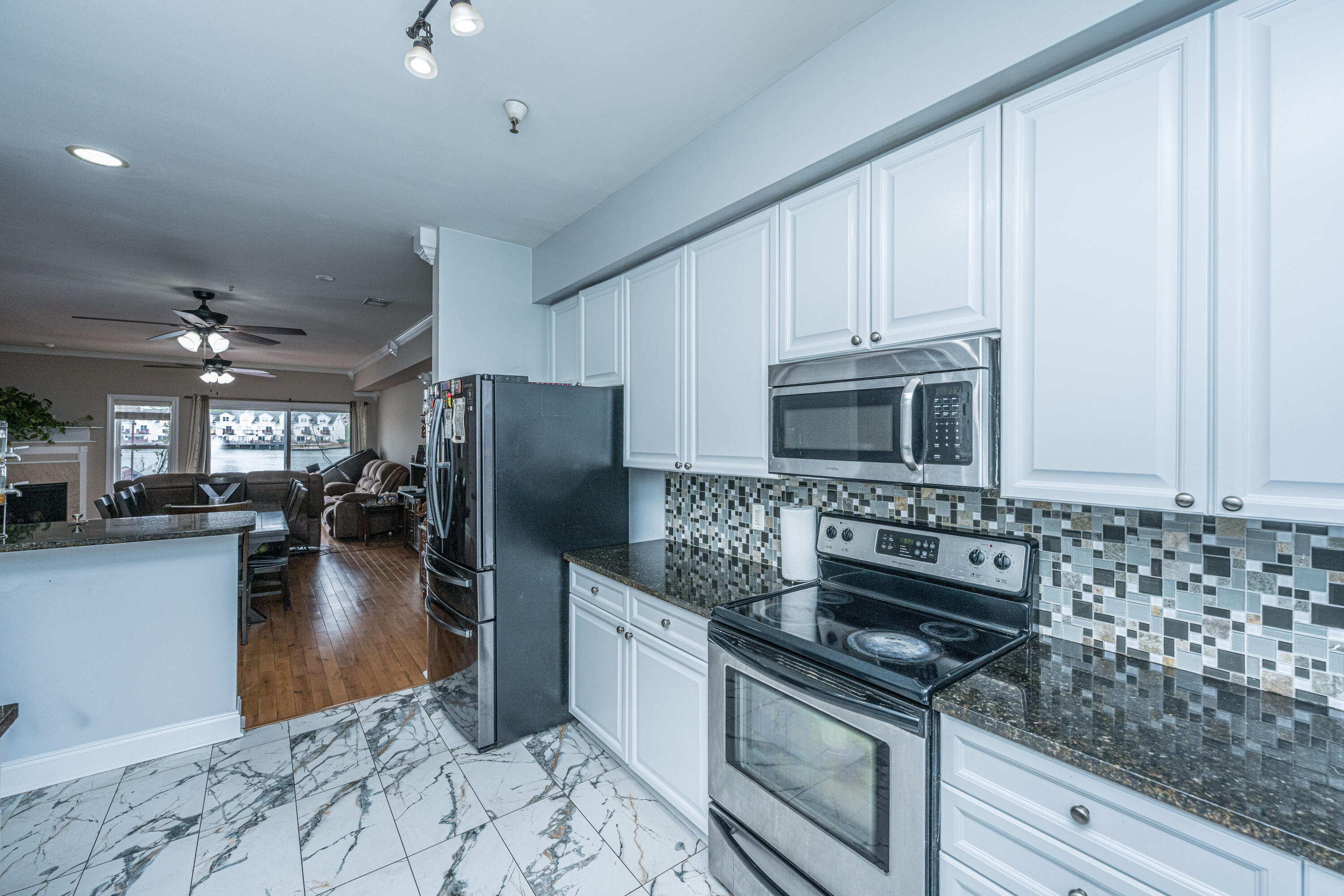 4933 Lake Palmetto Lane