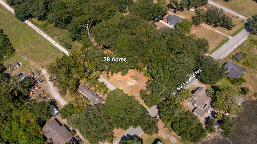 Photo of 1994 Sol Legare Road, Charleston, SC 29412 (MLS # 25026402)