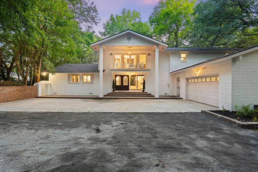 Photo of 9875 Jamison Road, Summerville, SC 29485 (MLS # 25019670)