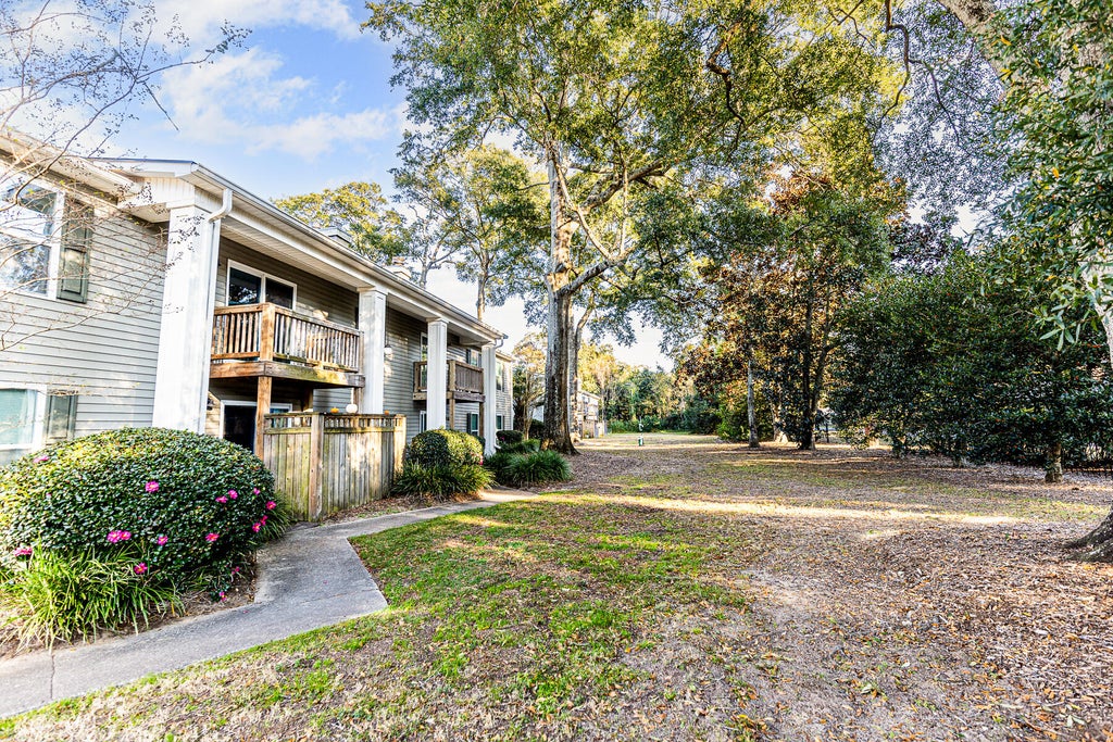 Photo of 1402 Camp Road #3f, Charleston, SC 29412 (MLS # 26019608)