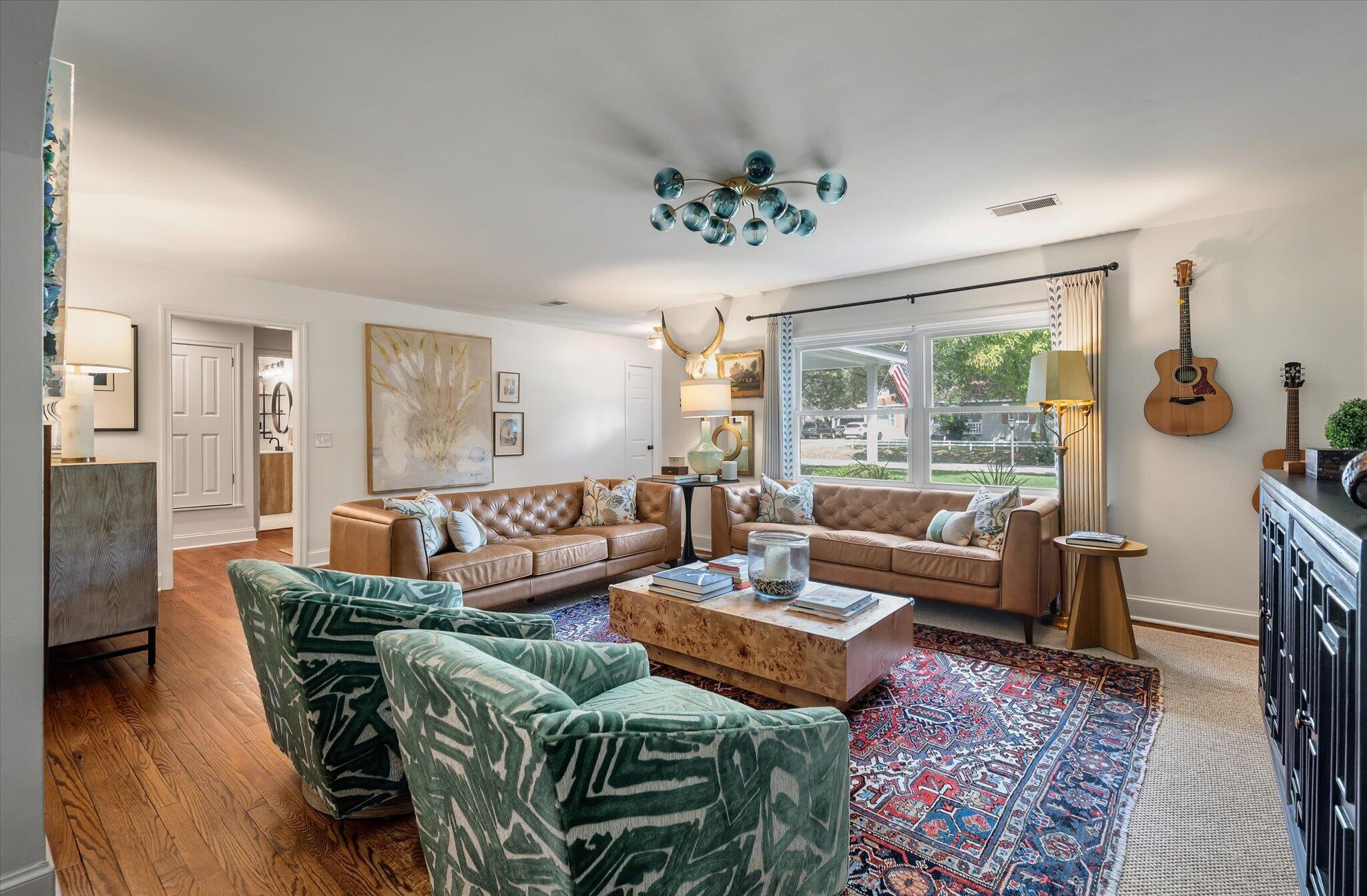 1325 Saint Clair Drive