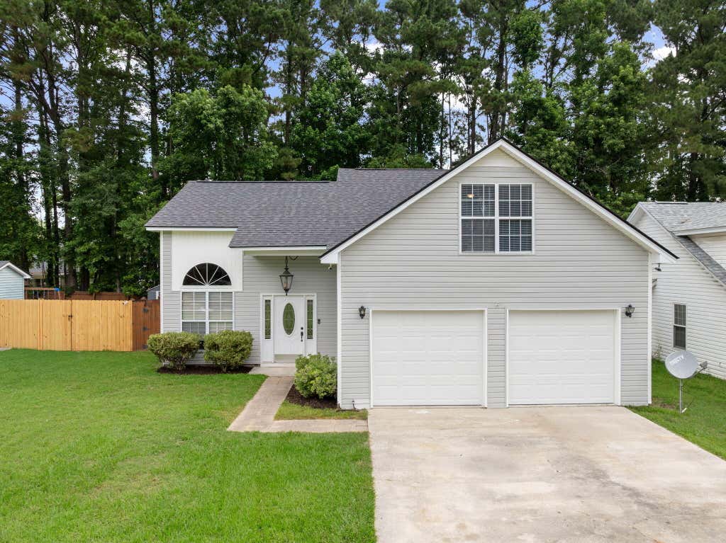 Photo of 232 Birmingham Drive, Summerville, SC 29486 (MLS # 26016883)