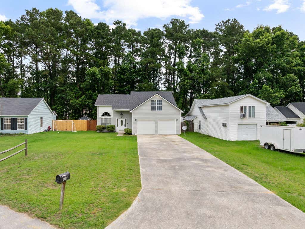 Photo of 232 Birmingham Drive, Summerville, SC 29486 (MLS # 26016883)