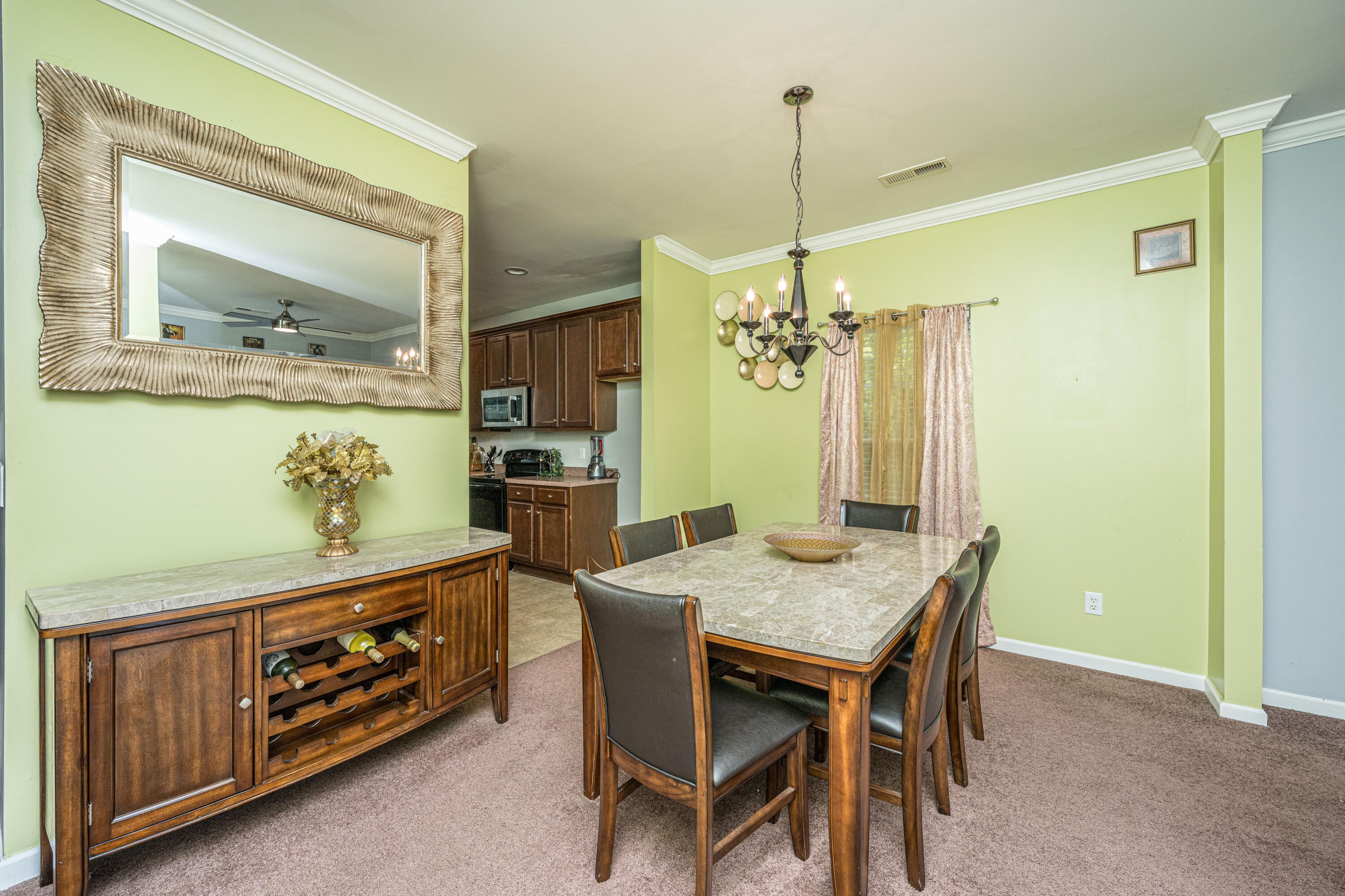 325 Foster Greens Court