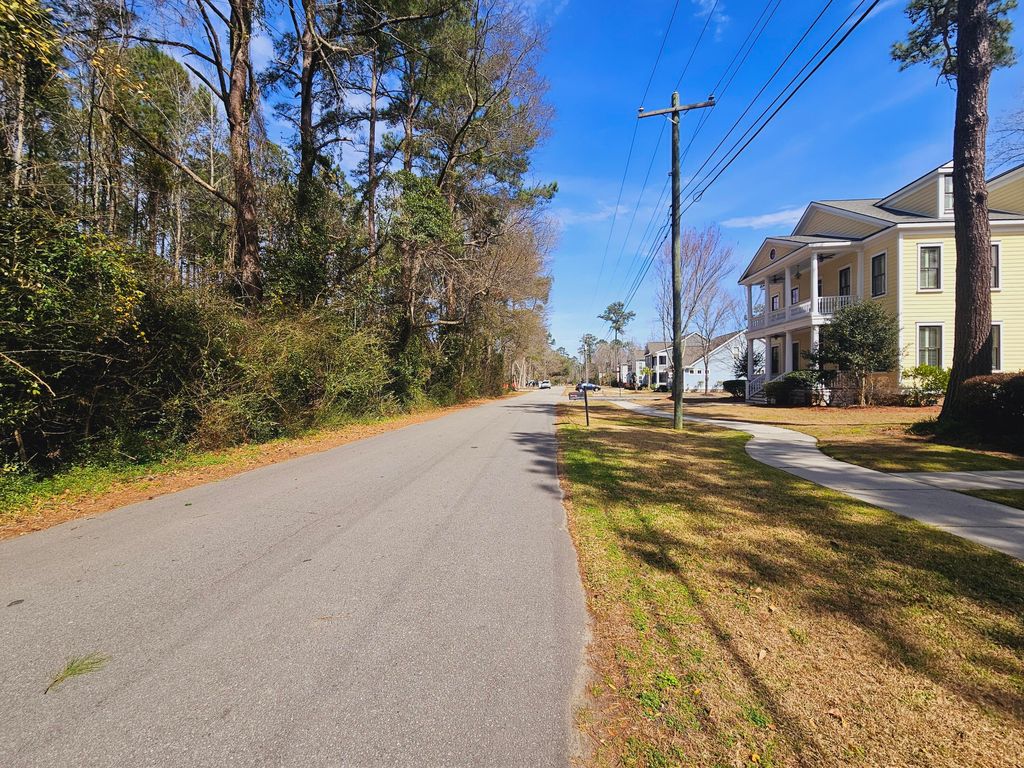 Photo of 0 N Hickory Street, Summerville, SC 29483 (MLS # 24005103)
