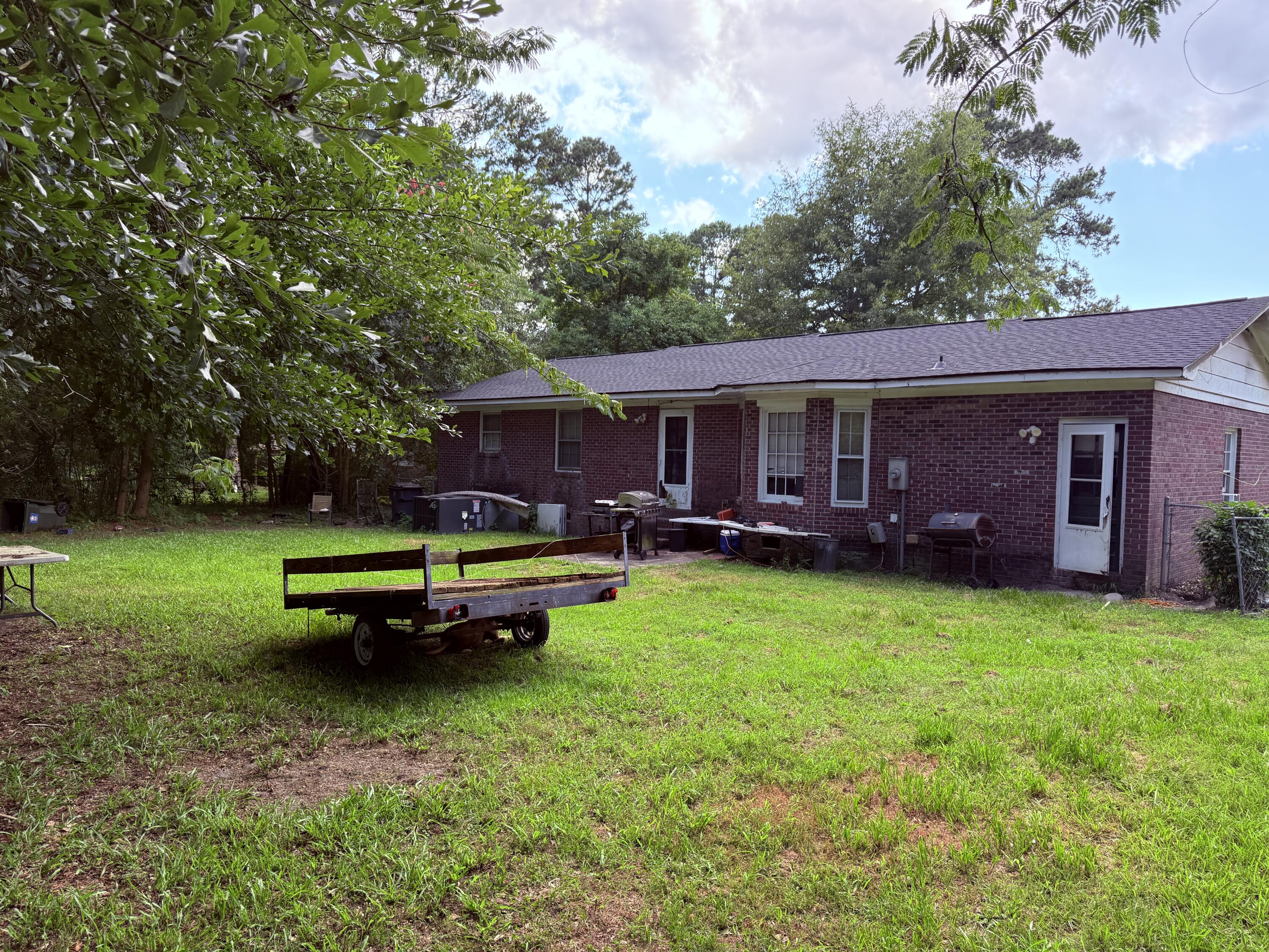 102 Helen Court