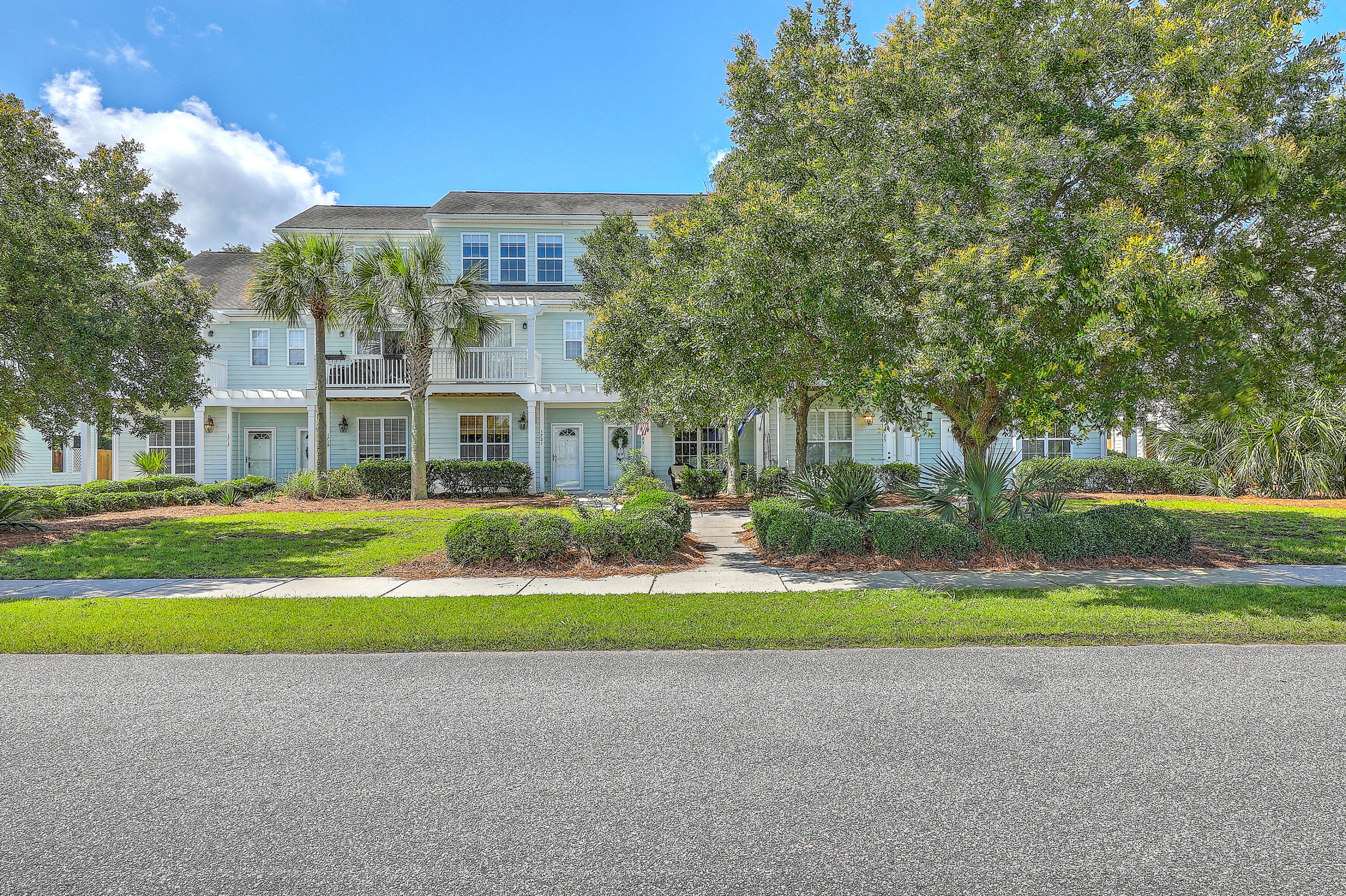 1723 Brittlebush Lane