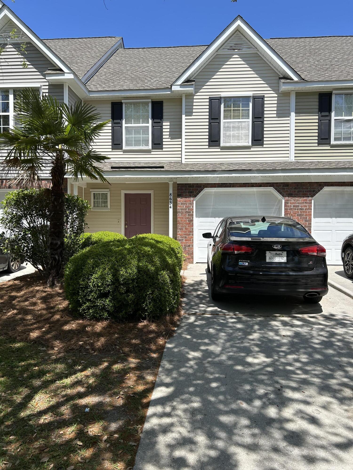 8634 Grassy Oak Trail