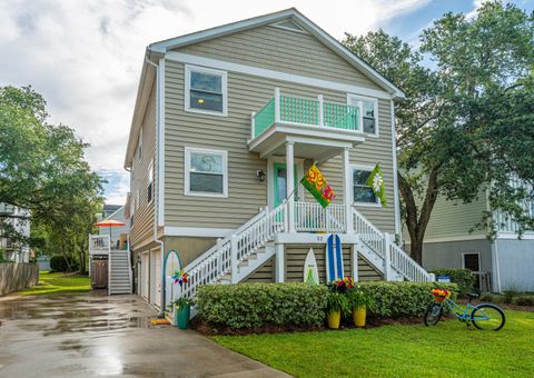 Photo of 32 41st Avenue, Isle of Palms, SC 29451 (MLS # 25023178)