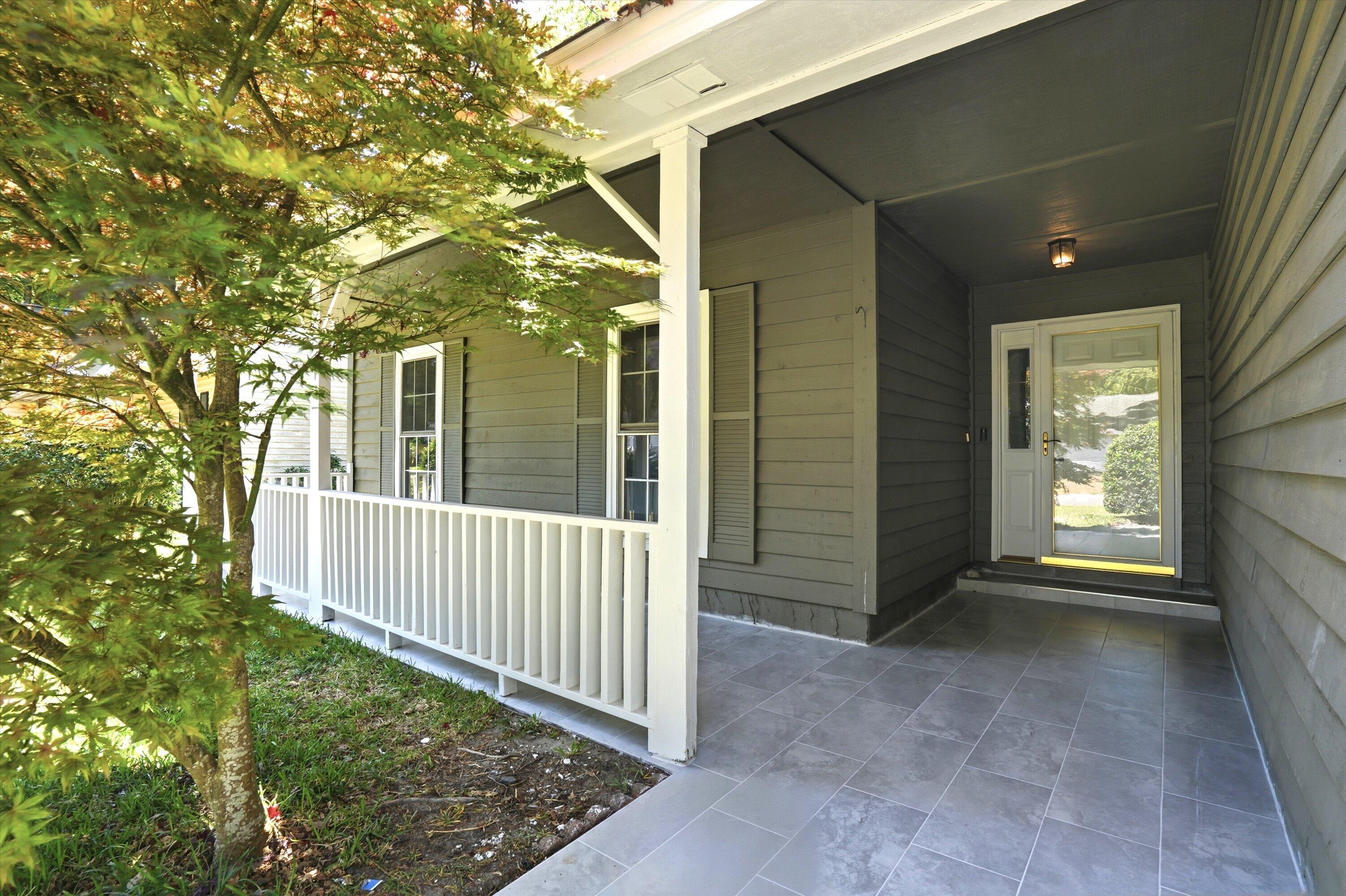 1311 Winterberry Avenue