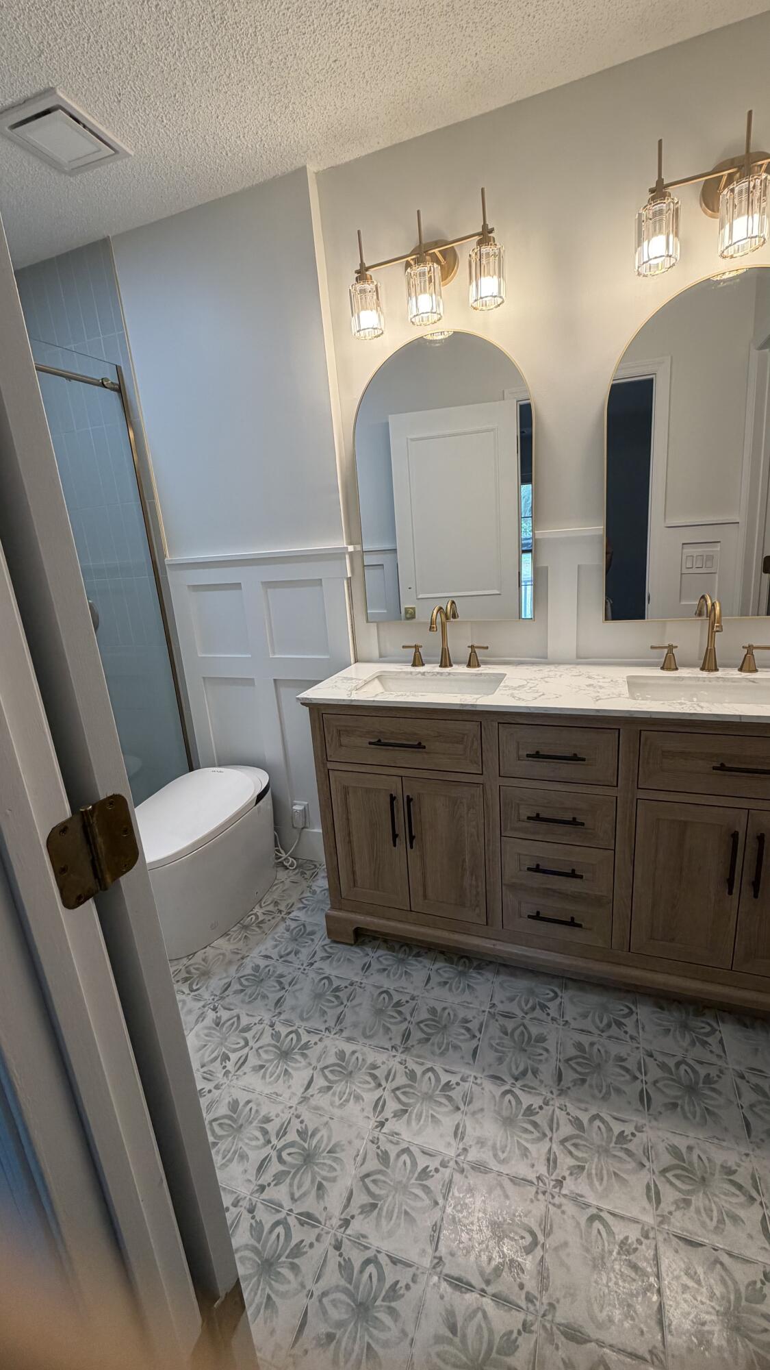 1311 Winterberry Avenue