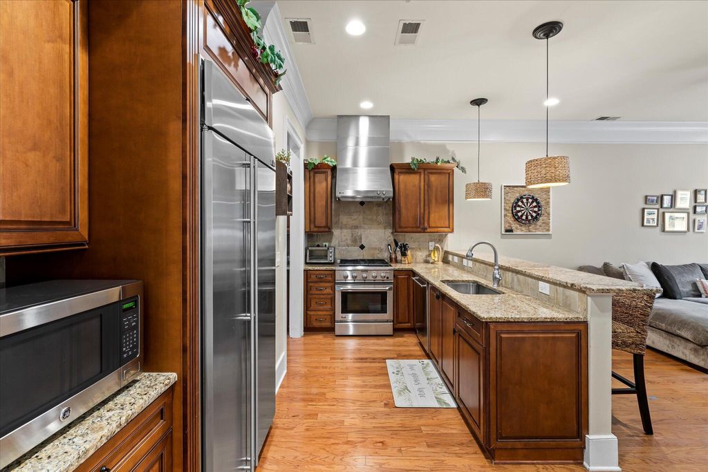 Photo of 1624 Grey Marsh Road, Mount Pleasant, SC 29466 (MLS # 25027717)