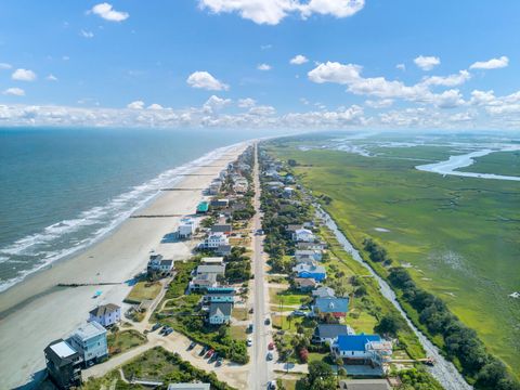 A home in Folly Beach