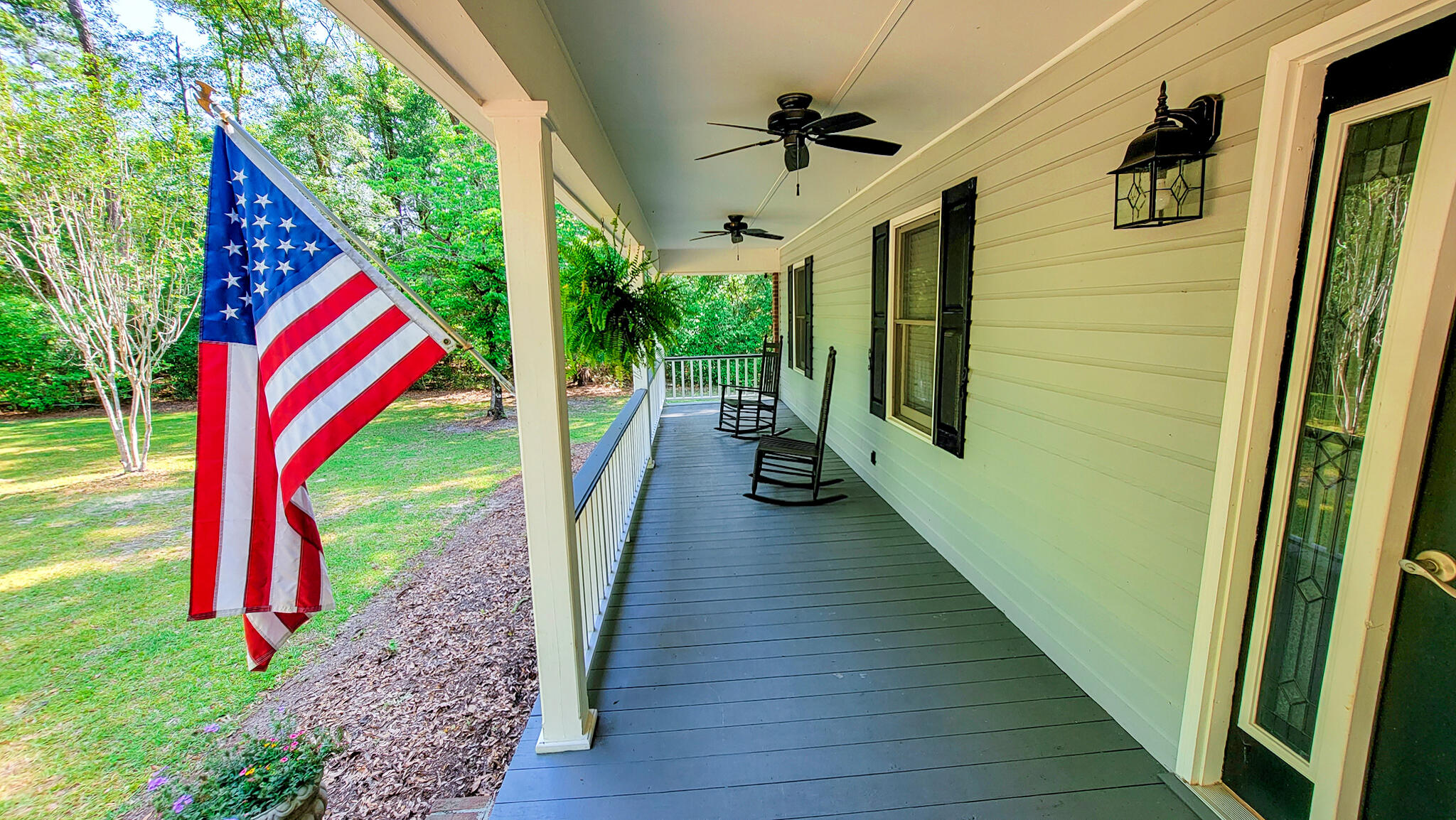 328 Sandy Springs Circle