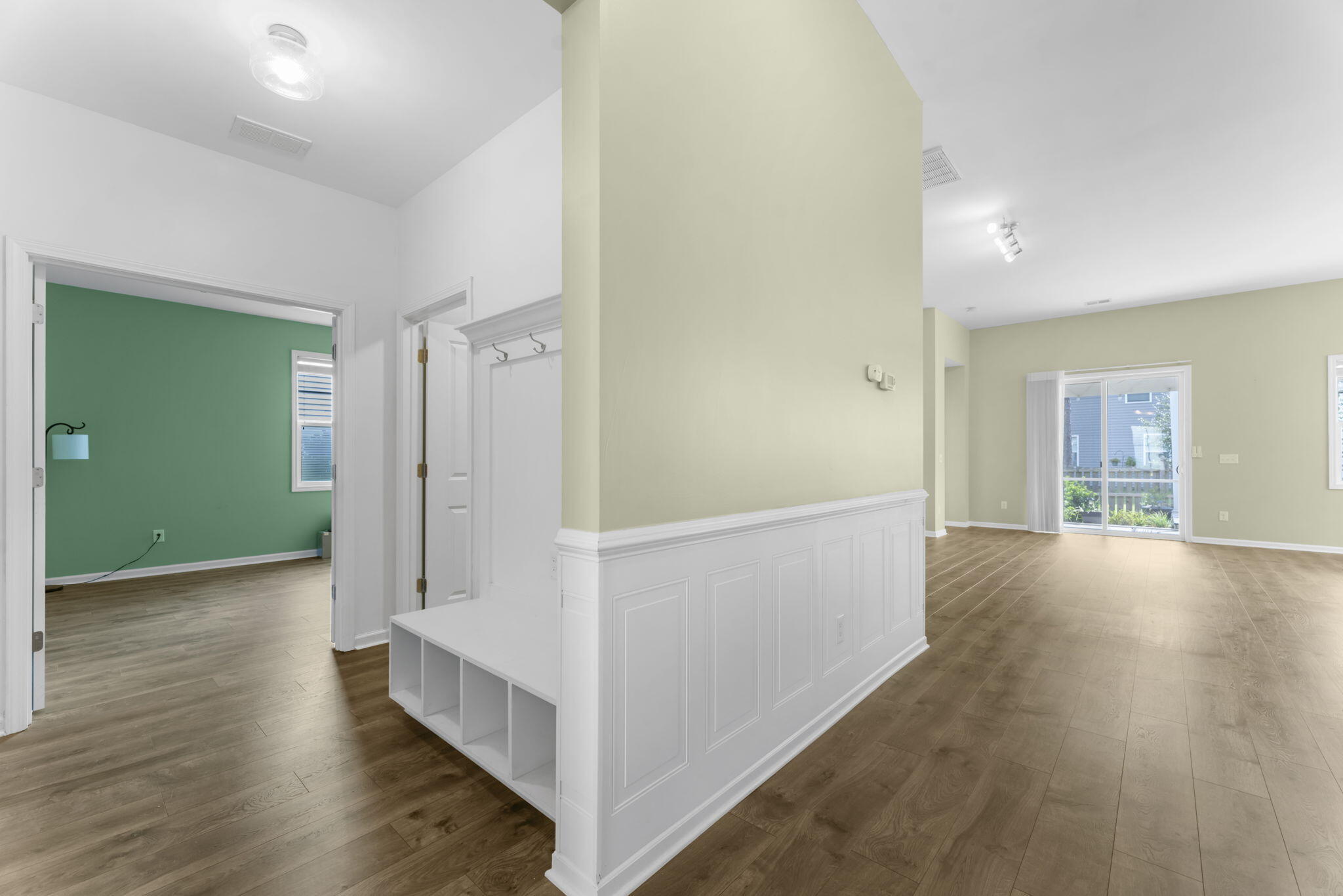 2511 Hummingbird Lane