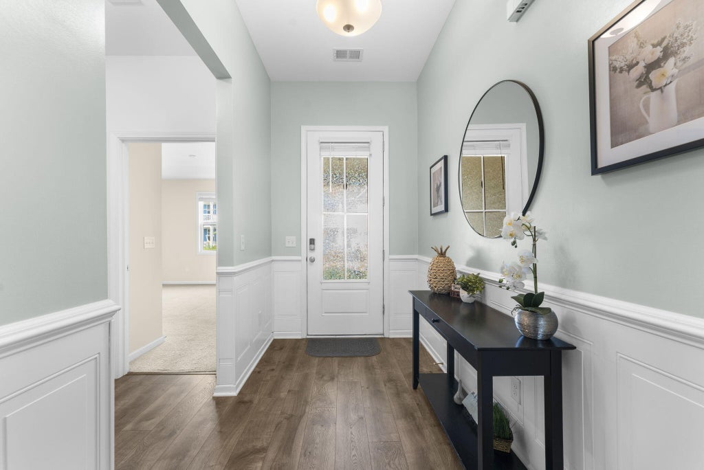 Photo of 2511 Hummingbird Lane, Summerville, SC 29483 (MLS # 26020518)