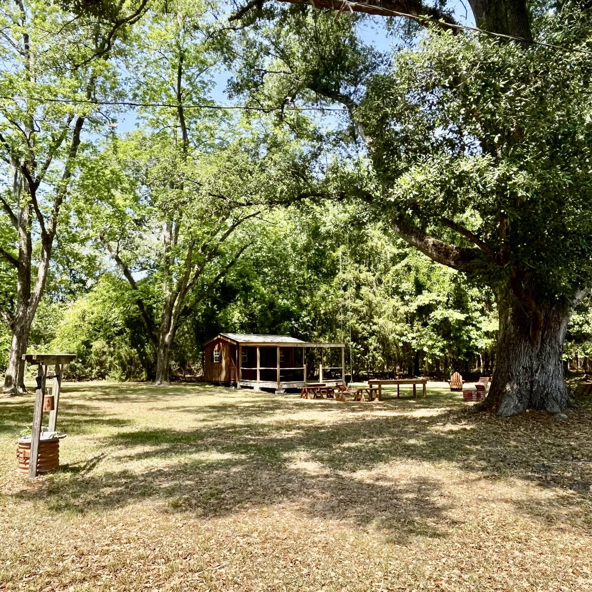 6068 Charleston Highway