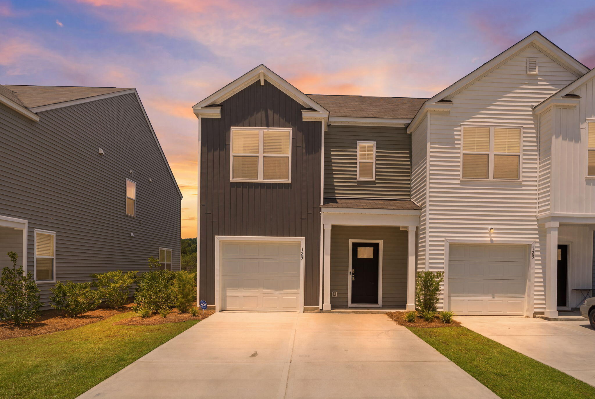 125 Yarrow Way