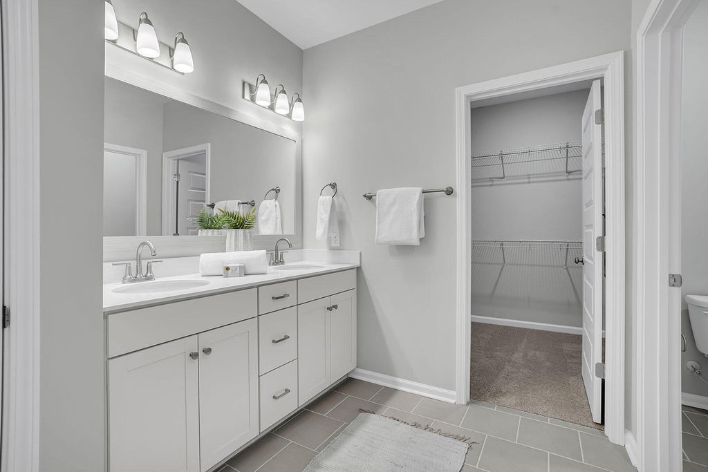 Photo of 3 Dahlberg Street, Summerville, SC 29483 (MLS # 26023250)