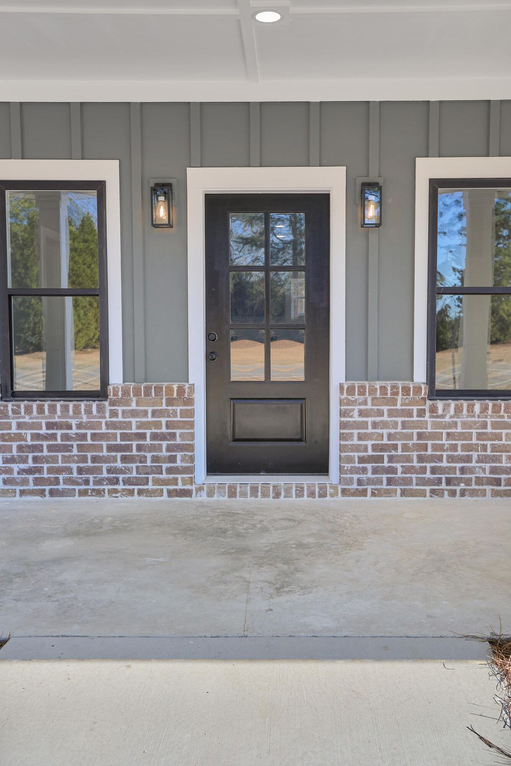 Photo of 4055 Byrnes Drive, Saint Stephen, SC 29479 (MLS # 26004592)