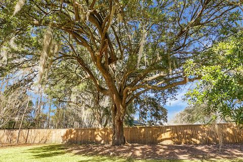 A home in Moncks Corner