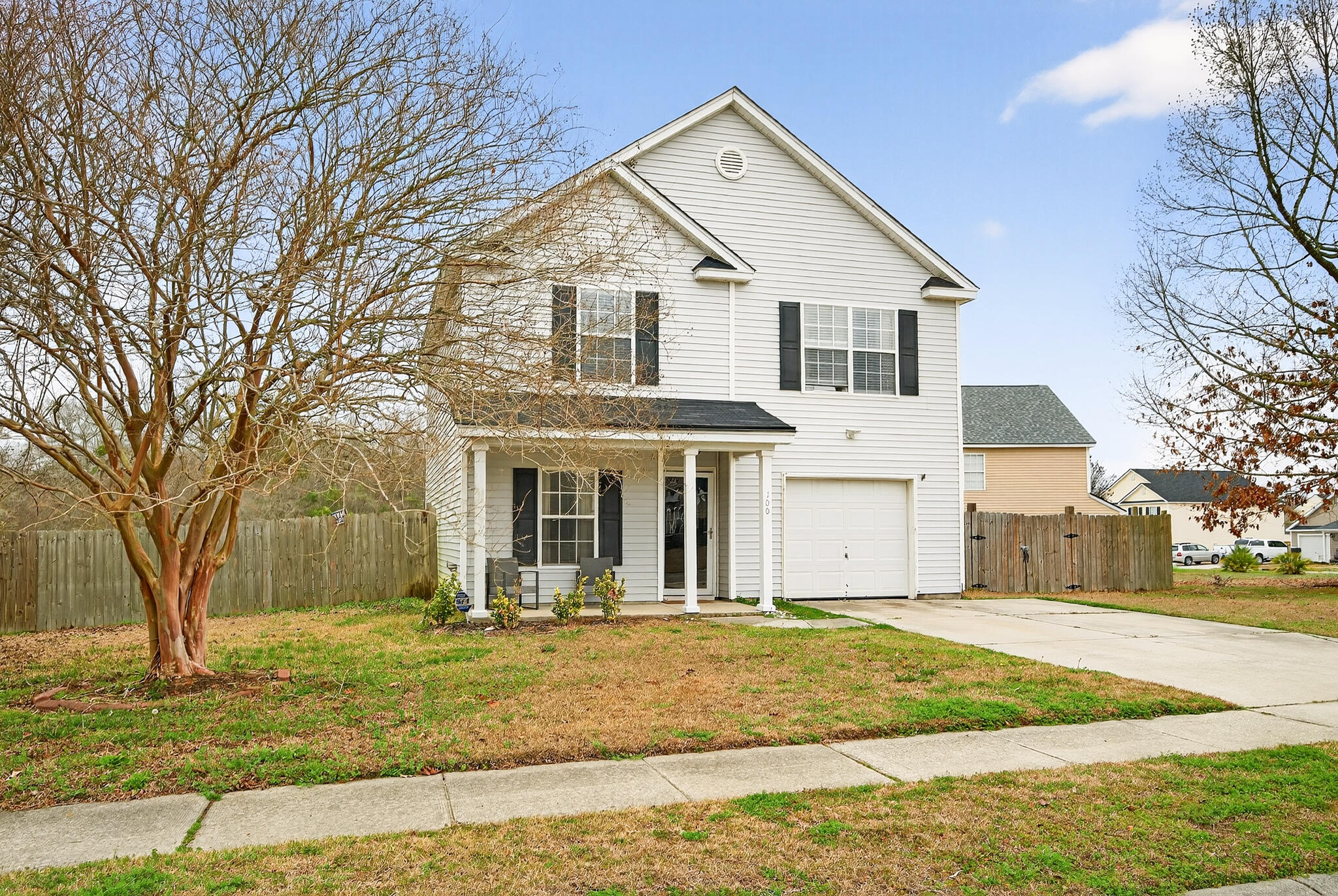 100 Dellwood Street