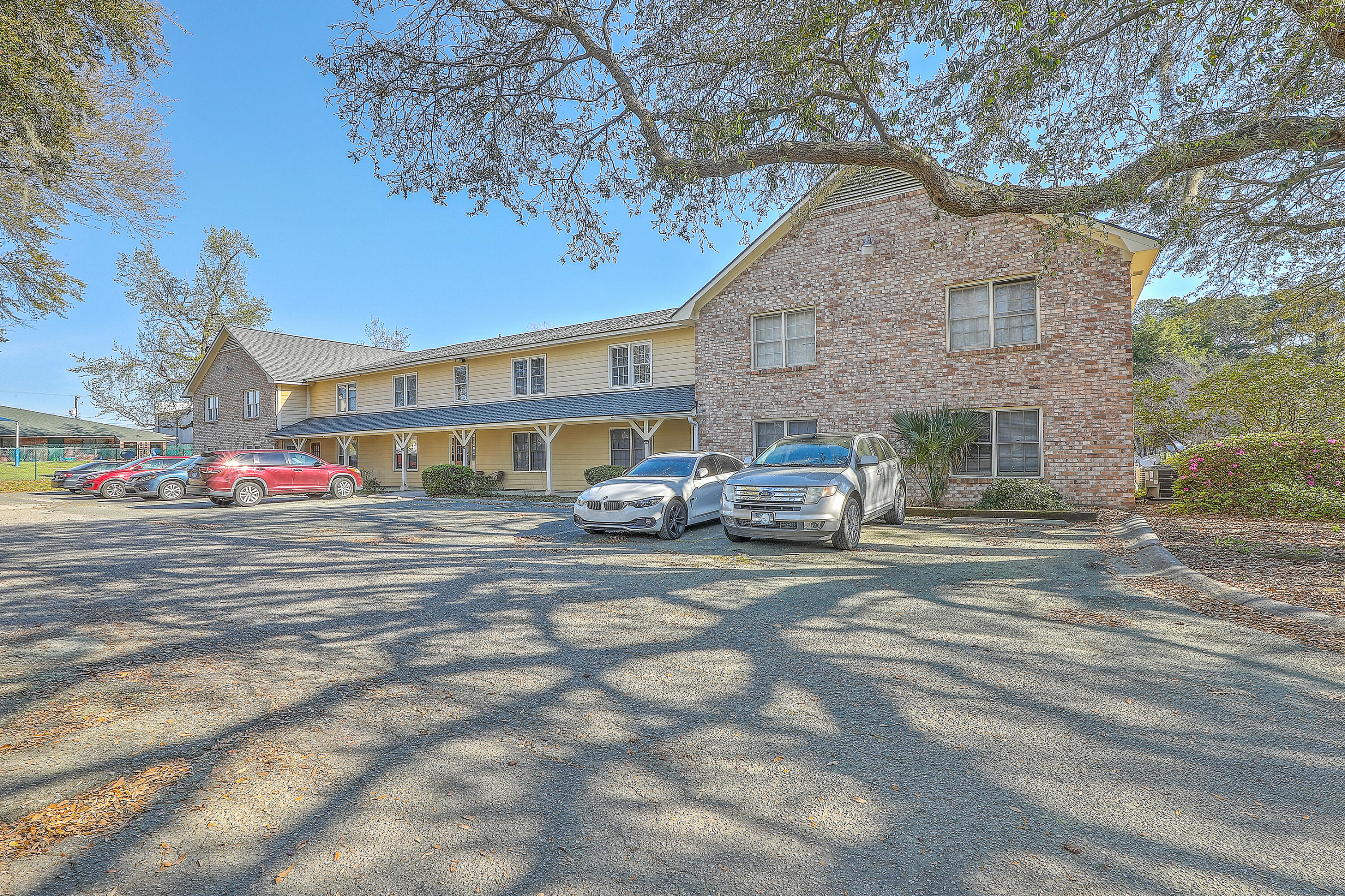 2150 Spoleto Lane B-11