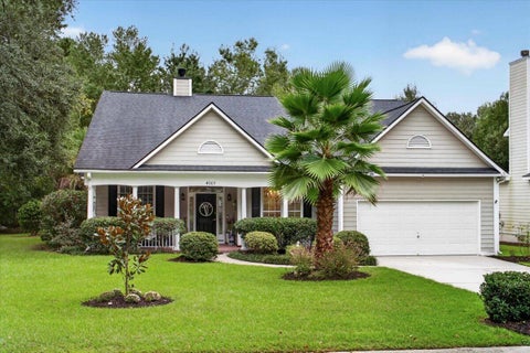 Photo of 4001 Plantation House Road, Summerville, SC 29485 (MLS # 26026889)