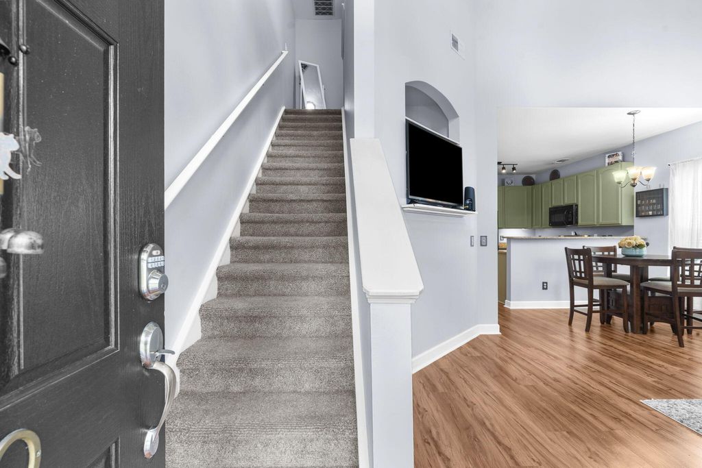 Photo of 400 Chinquapin Drive, Summerville, SC 29485 (MLS # 26010151)