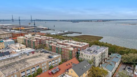 36 Prioleau Street F Charleston SC 29401