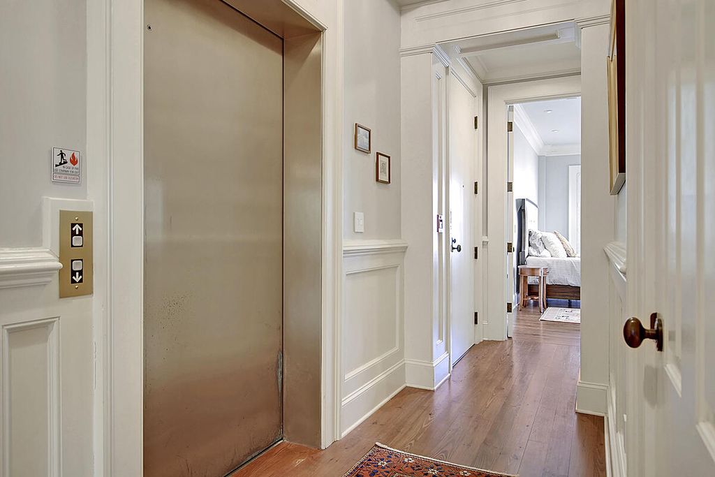 Photo of 36 Prioleau Street #F, Charleston, SC 29401 (MLS # 25023966)