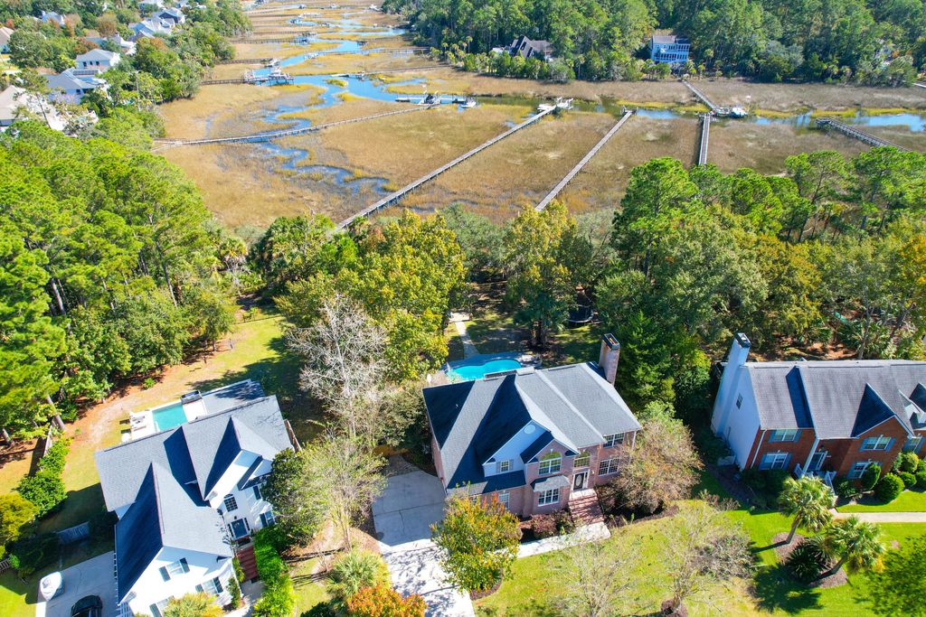 Photo of 1913 Dunes Mill Way, Mount Pleasant, SC 29466 (MLS # 25030189)