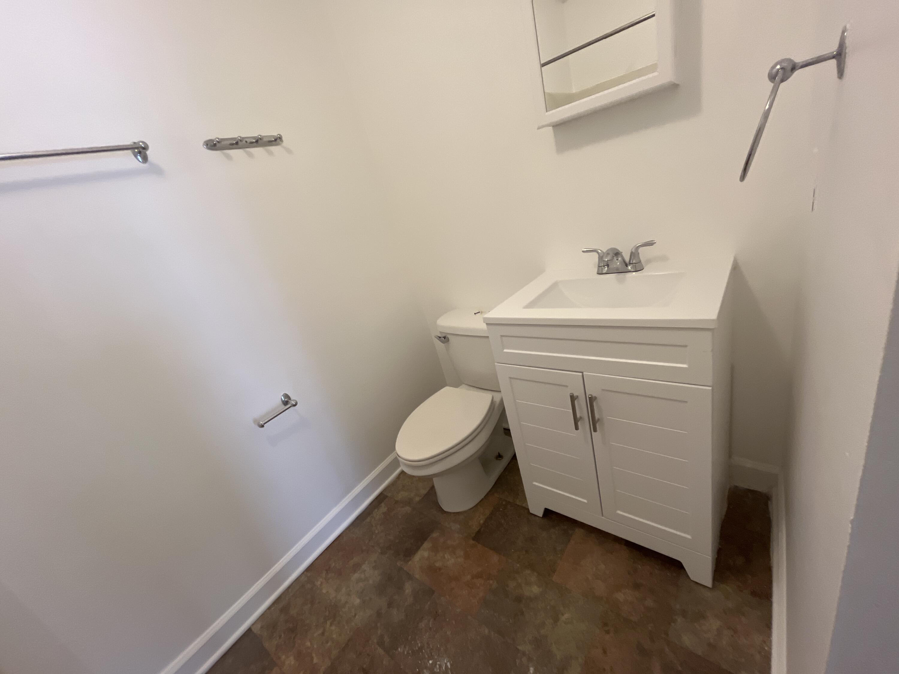 126 Alexander Street A