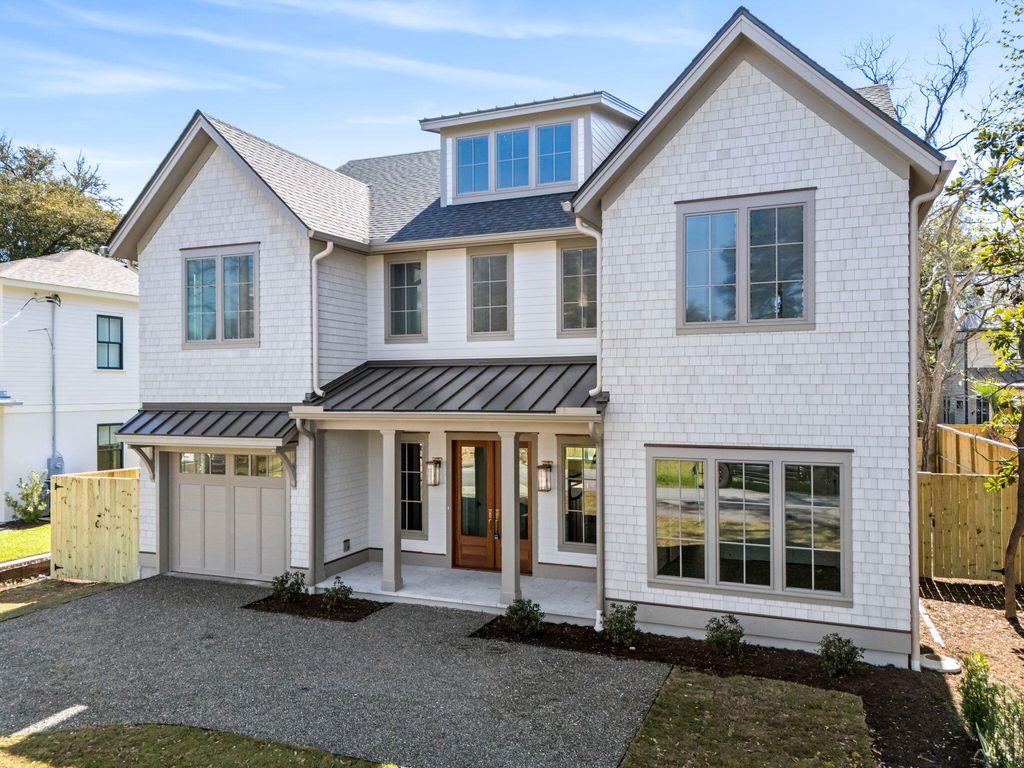 Photo of 747 Hill Street, Mount Pleasant, SC 29464 (MLS # 26006365)