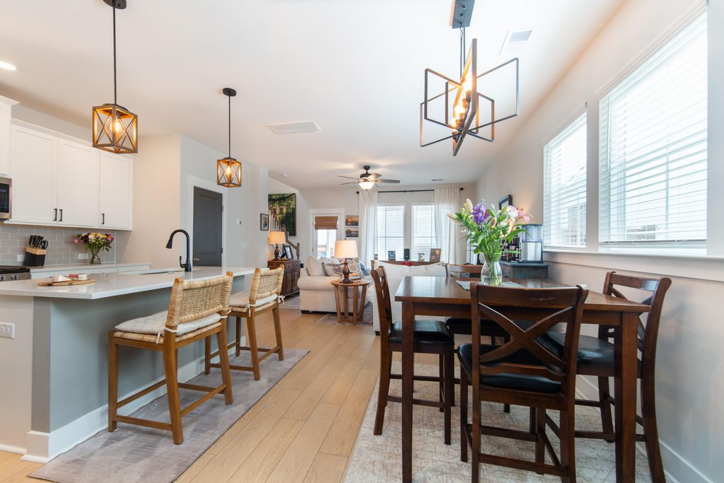 Photo of 315 Eclipse Street, Summerville, SC 29486 (MLS # 26005922)