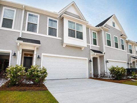 126 Brown Swiss Circle Summerville SC 29483