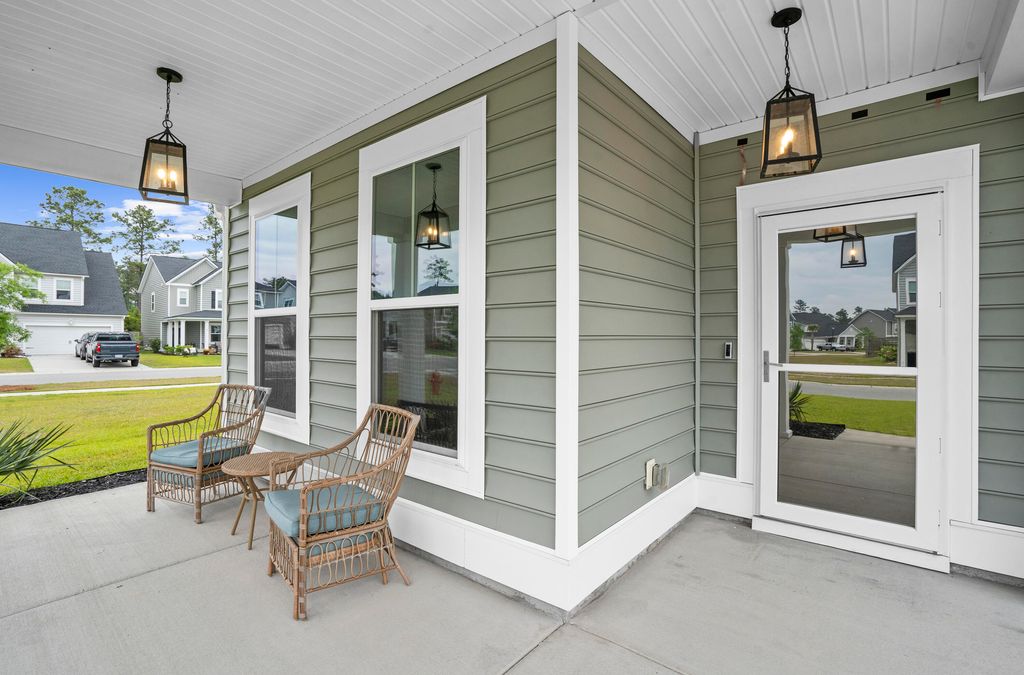 Photo of 602 Macintyre Circle, Summerville, SC 29486 (MLS # 26012493)