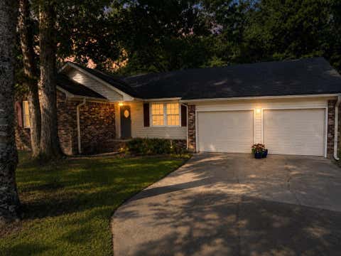 Photo of 412 Red Fox Run, Summerville, SC 29485 (MLS # 26022249)