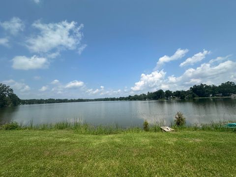 A home in Moncks Corner