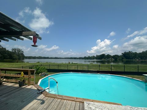 A home in Moncks Corner