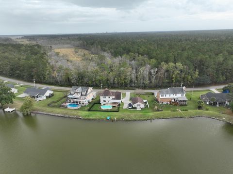 A home in Moncks Corner