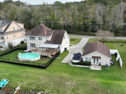 A home in Moncks Corner