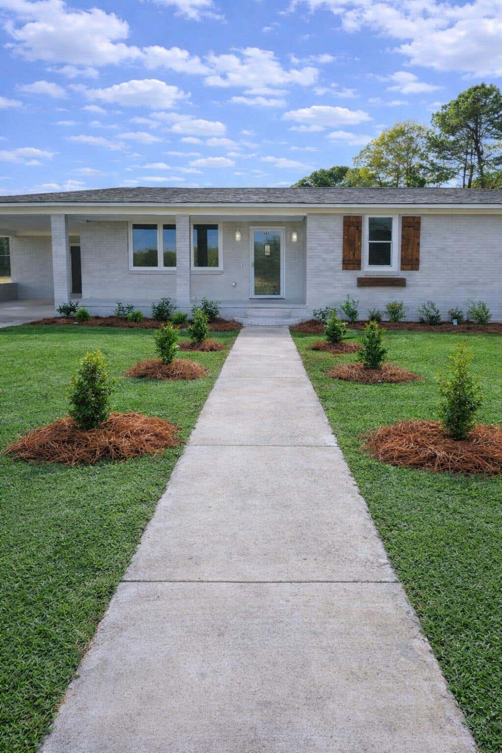 Photo of 1142 Pearson Road, Manning, SC 29102 (MLS # 26023069)