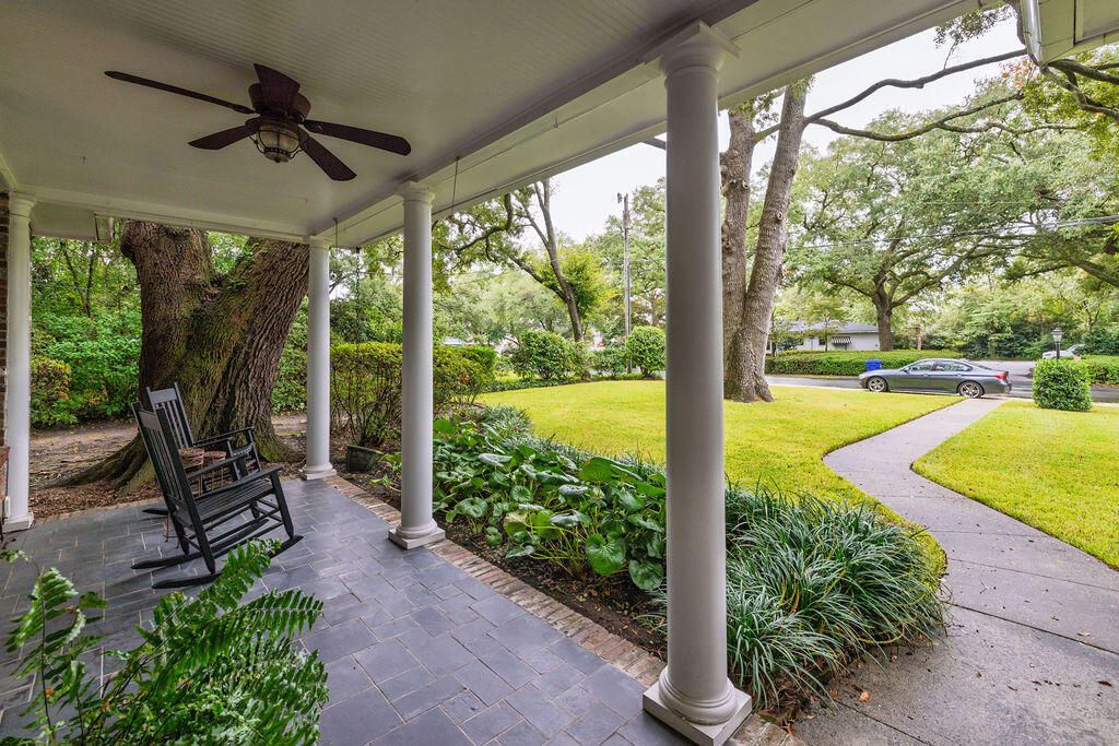 Photo of 1710 Mchenry Avenue, Charleston, SC 29412 (MLS # 25027494)