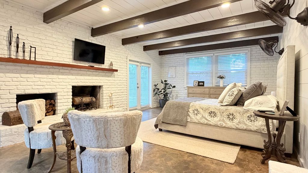 Photo of 1710 Mchenry Avenue, Charleston, SC 29412 (MLS # 25027494)