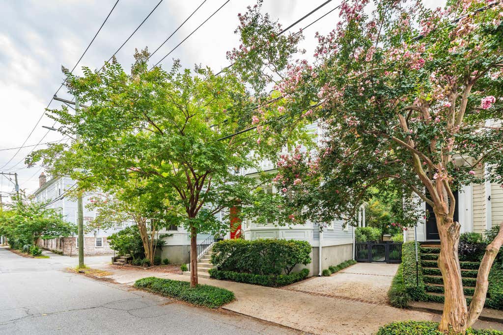 Photo of 57 Vanderhorst Street, Charleston, SC 29403 (MLS # 26024124)