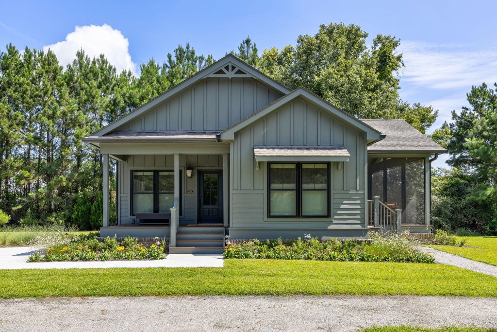 Photo of 7344 Eddy Farm Road, Hollywood, SC 29449 (MLS # 26018138)