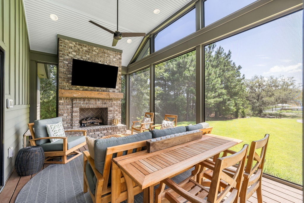 Photo of 7344 Eddy Farm Road, Hollywood, SC 29449 (MLS # 26018138)